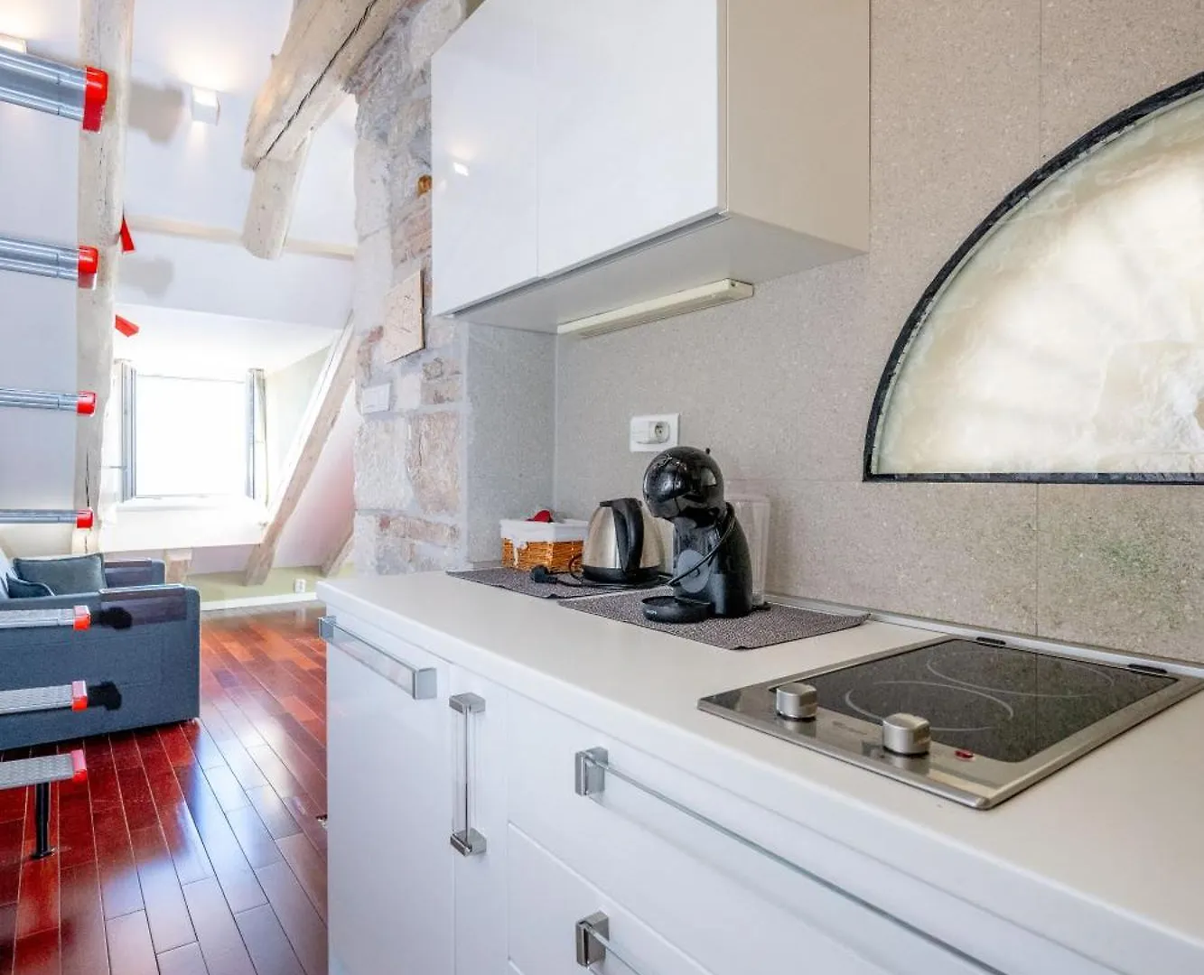 Charming Apartment On Riva Promenade Split